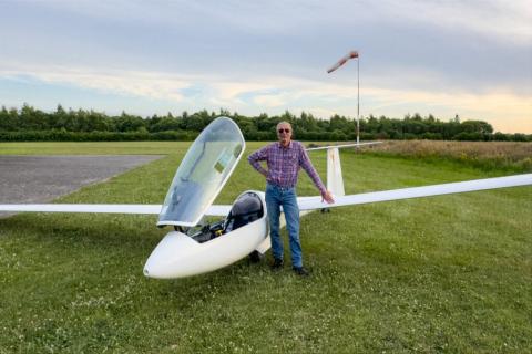 Klaus Rademacher mit seiner LS6